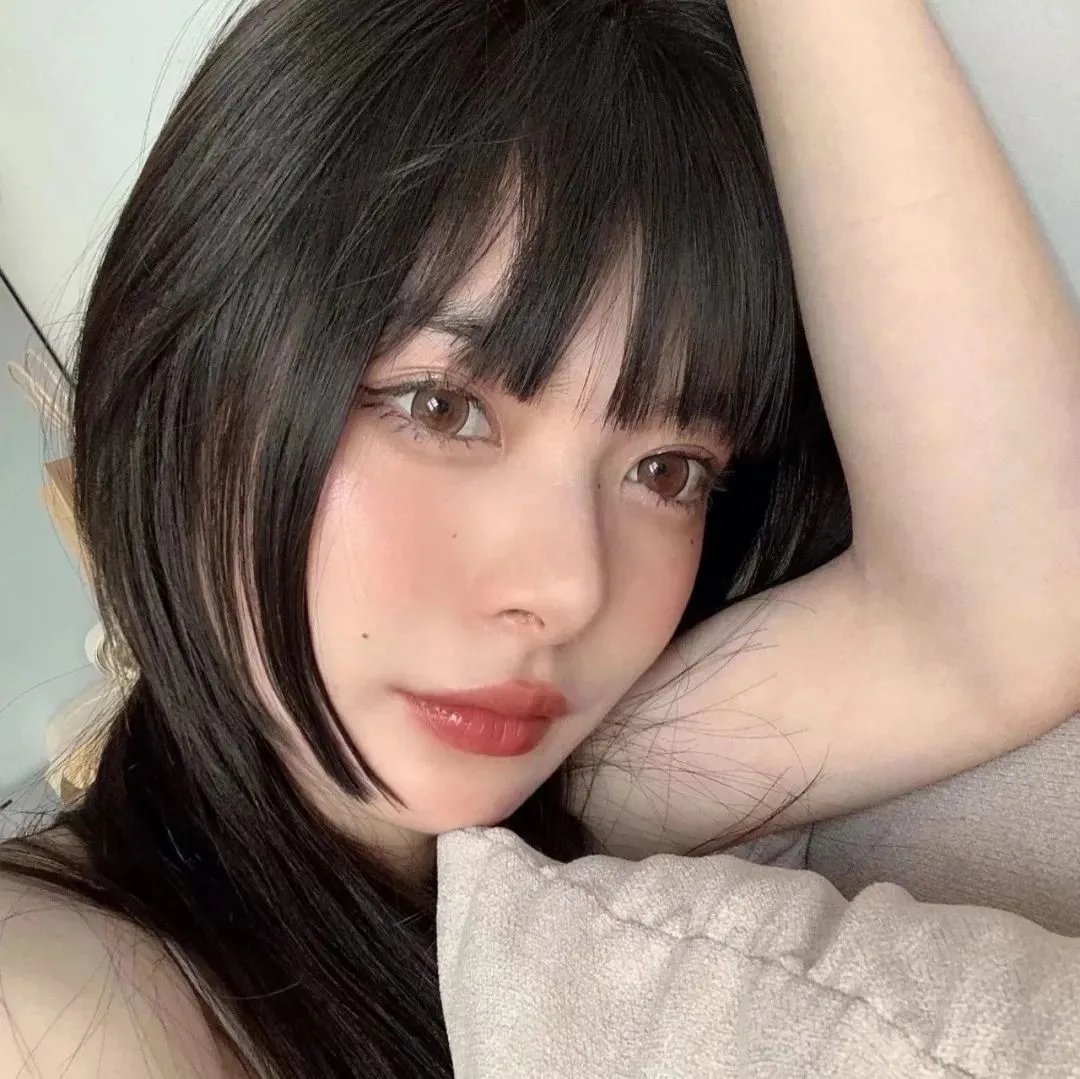 山茶花飘零